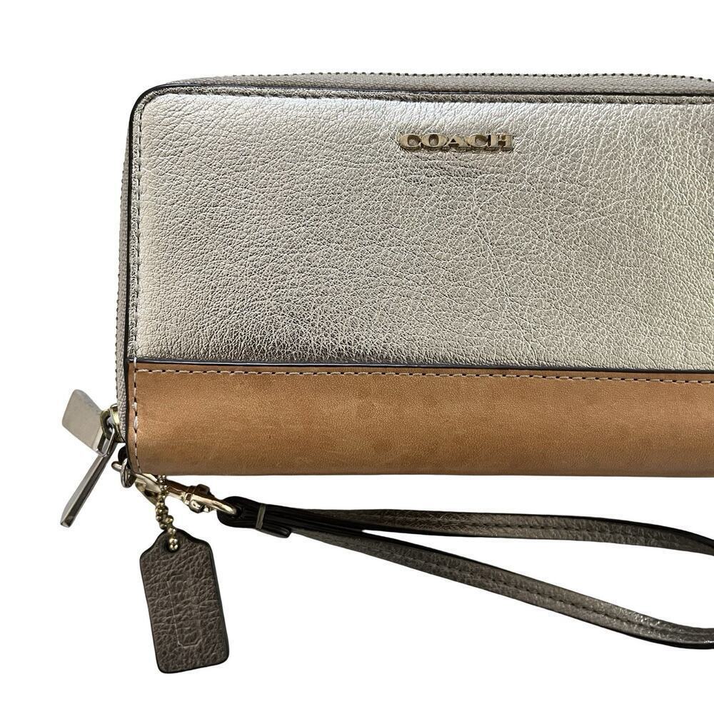 Coach Metallic Gold Leather Double‎ Zip Medium Wallet Wristlet - Picture 2 of 13